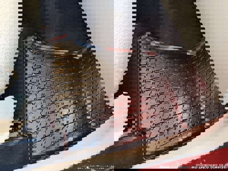 Used 2022 Mercedes-Benz GLC 300 4MATIC w/ Premium Package Lite image 58