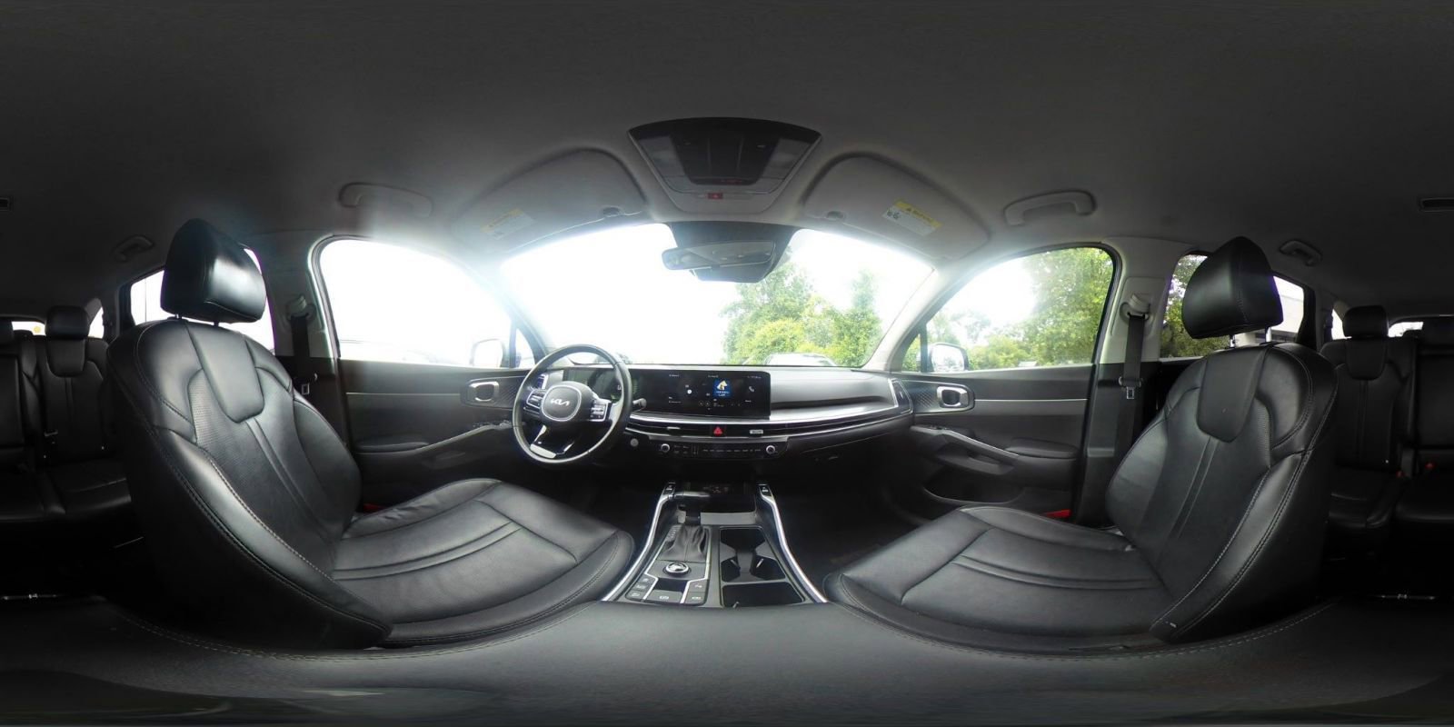 Used 2024 Kia Sorento S FWD image 46