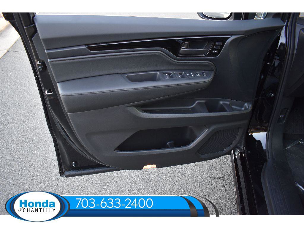 New 2026 Honda Odyssey Touring image 25