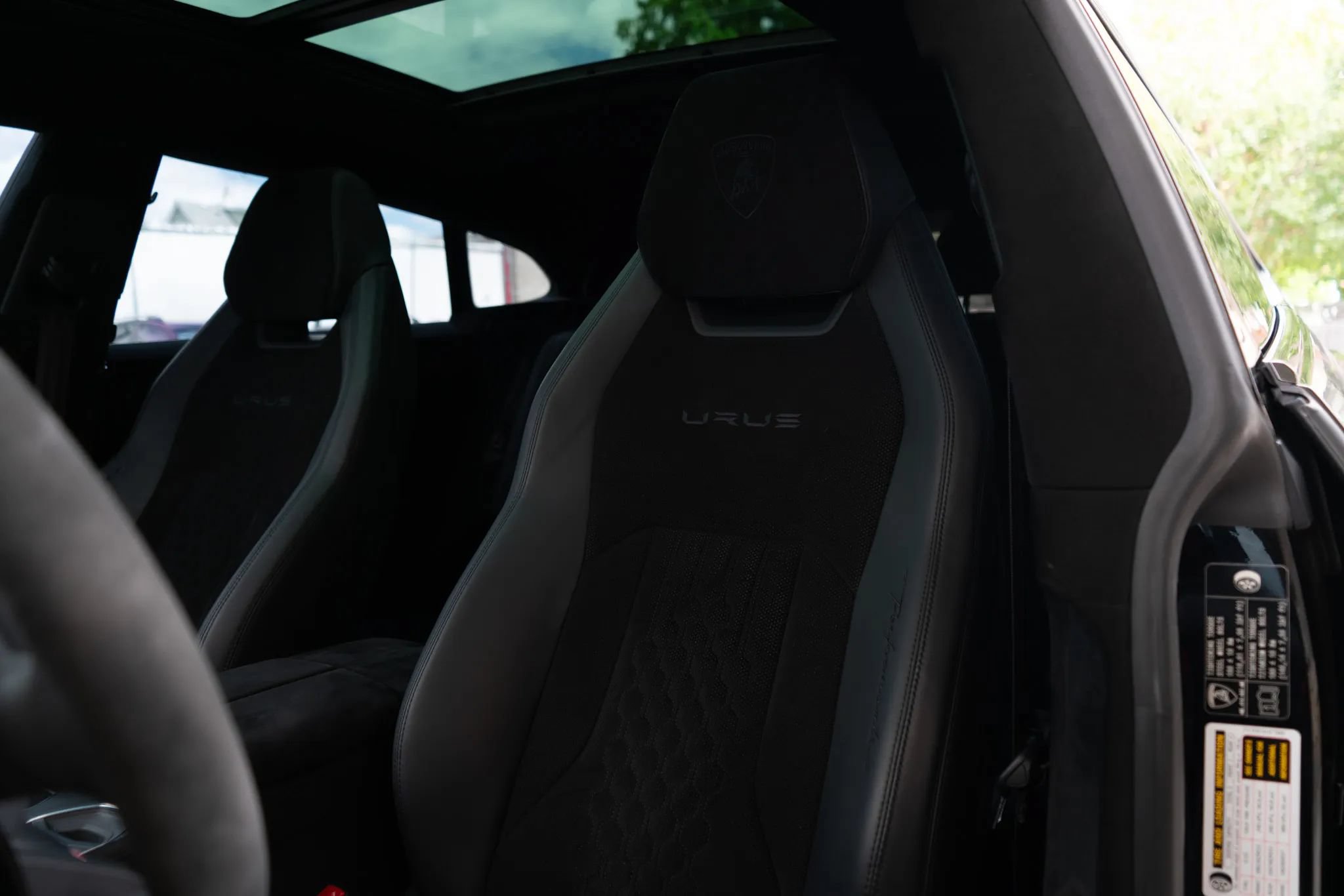Used 2024 Lamborghini Urus Performante AWD/4WD image 15