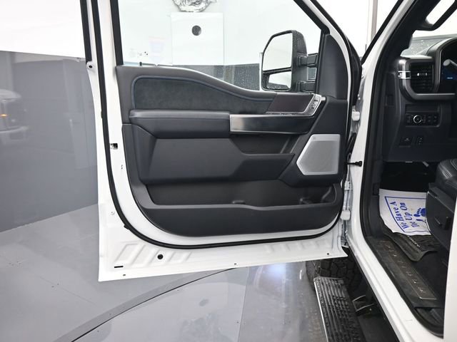 New 2026 Ford F250 Platinum image 9