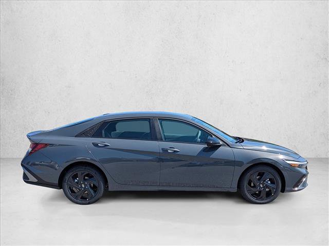 New 2026 Hyundai Elantra Sport FWD image 4