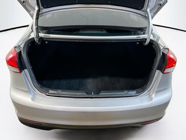 Used 2018 Kia Forte LX w/ LX Rear Camera Package FWD image 20