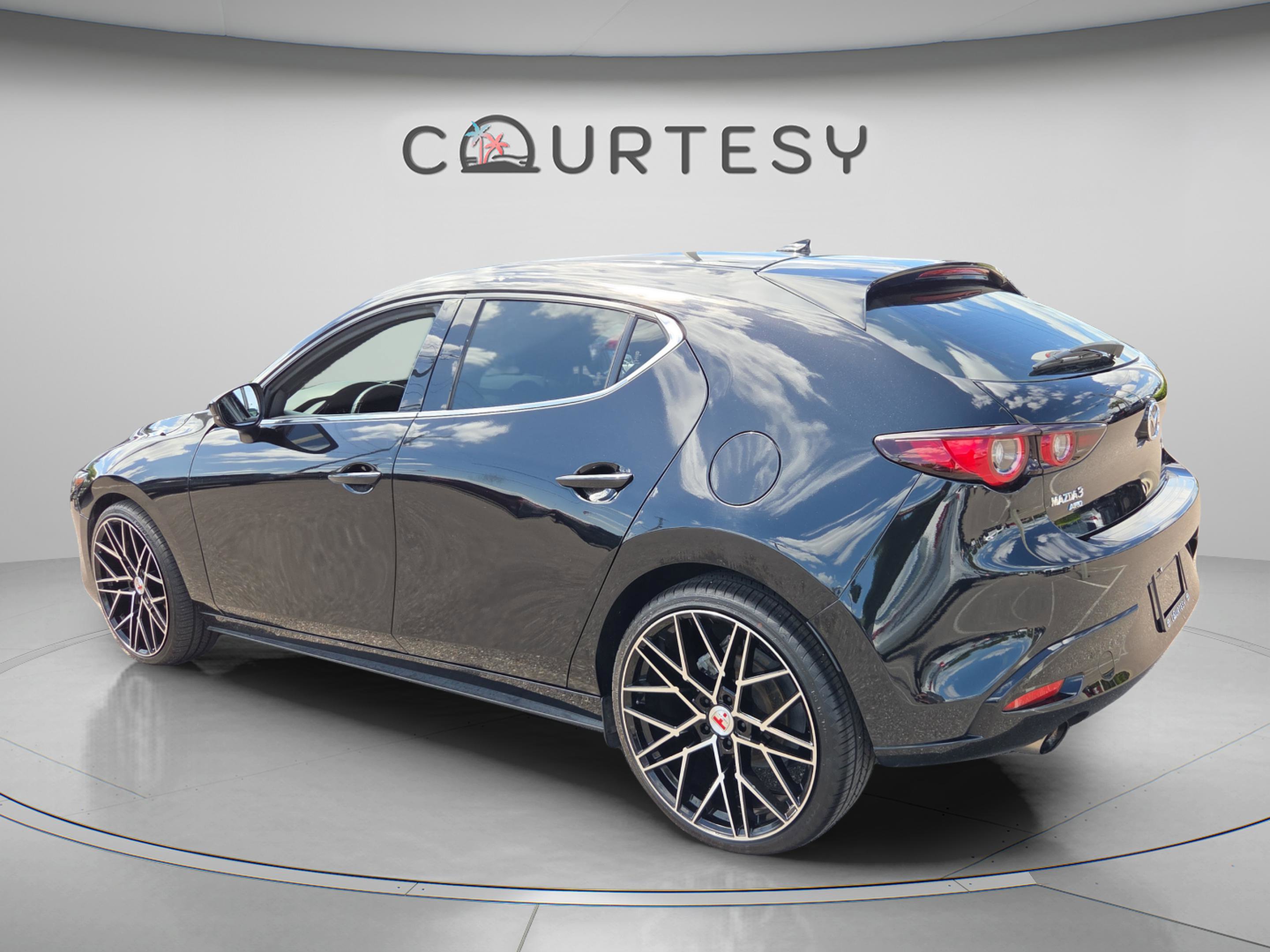 Used 2022 MAZDA MAZDA3 s AWD/4WD image 3