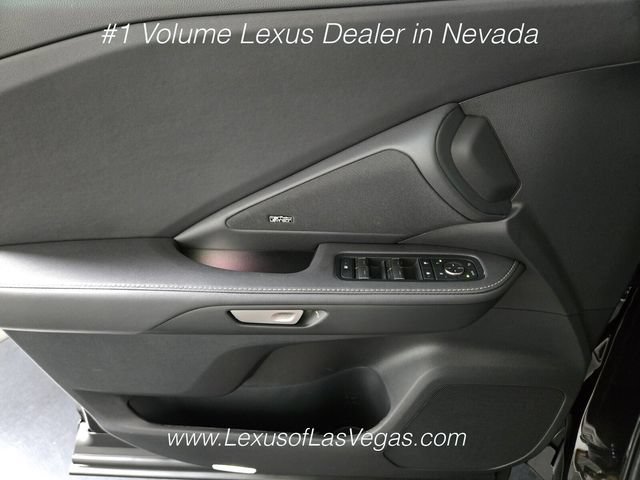 New 2026 Lexus TX 500h AWD image 16