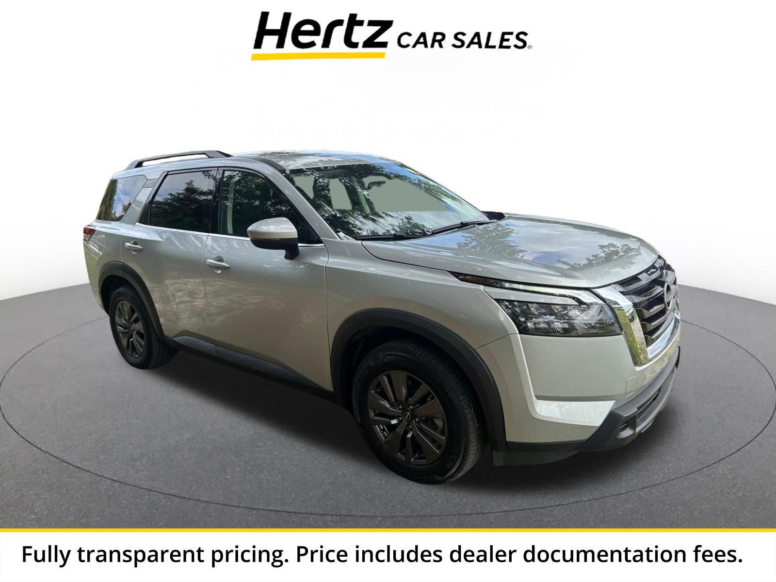Used 2025 Nissan Pathfinder SV FWD image 1