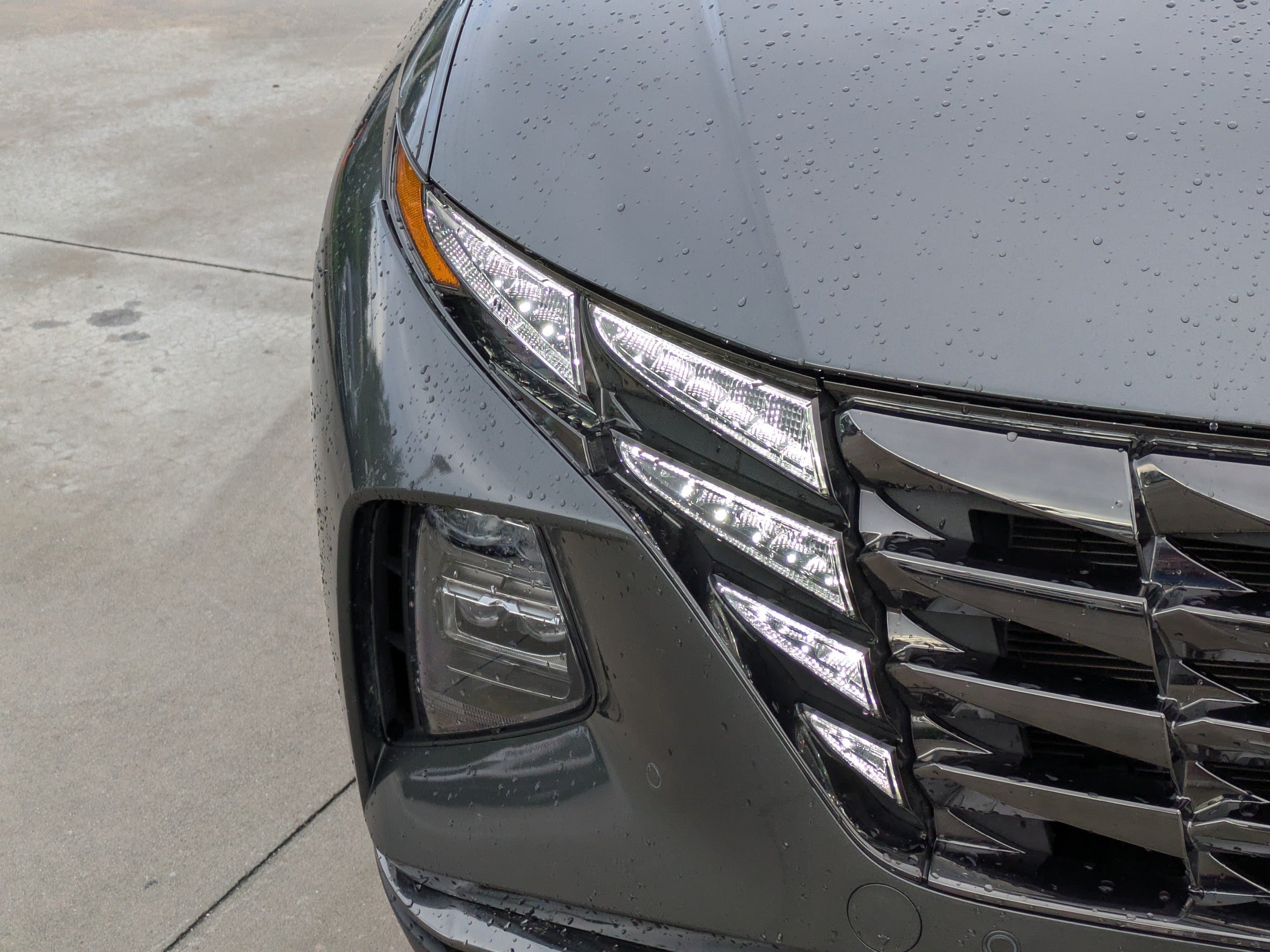 Certified 2023 Hyundai Tucson Limited AWD/4WD image 7