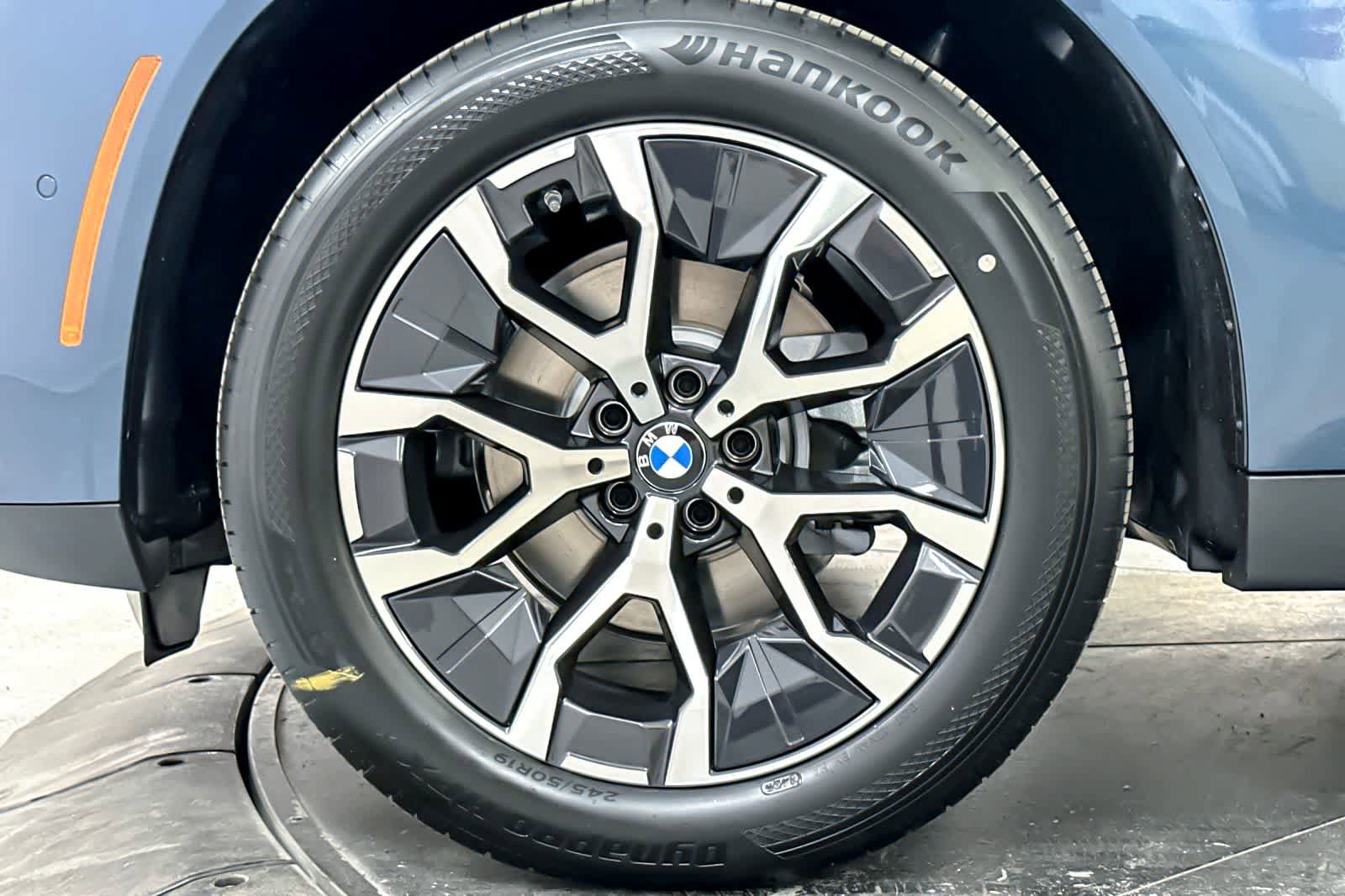 Used 2026 BMW X3 xDrive30i w/ Convenience Package AWD/4WD image 25