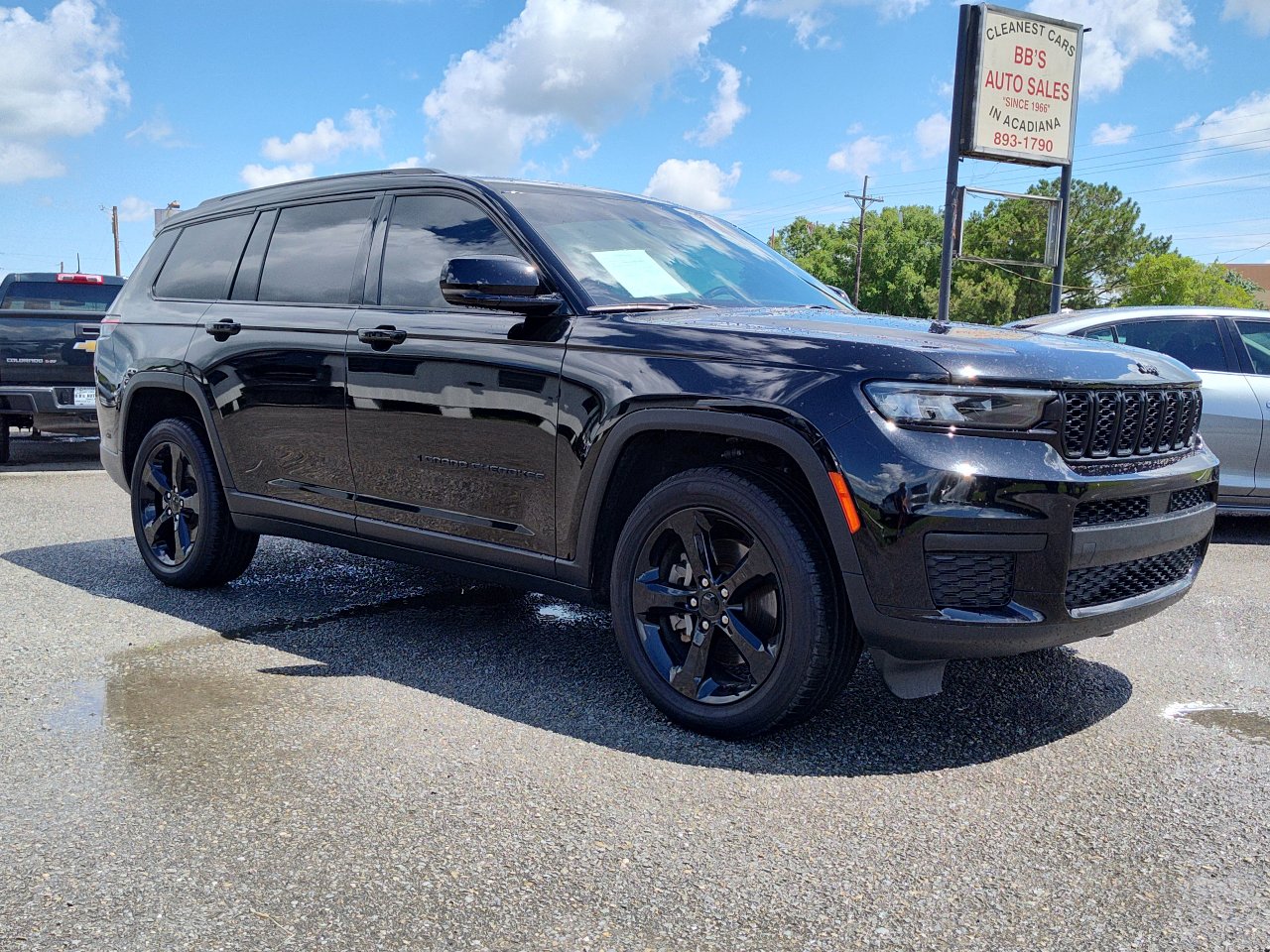 Used 2021 Jeep Grand Cherokee L Laredo image 10