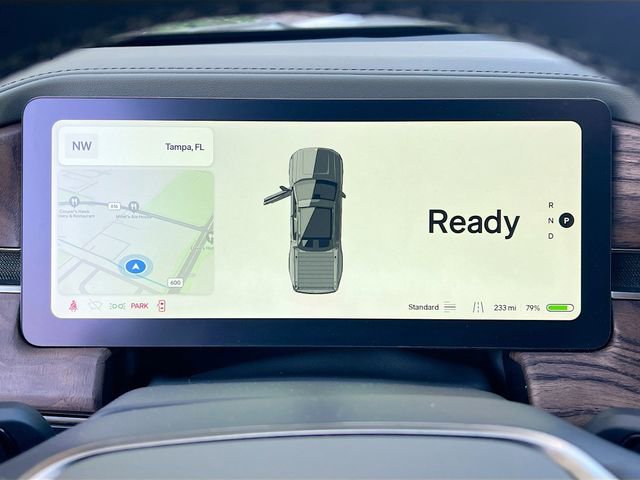 Used 2022 Rivian R1T Adventure image 14