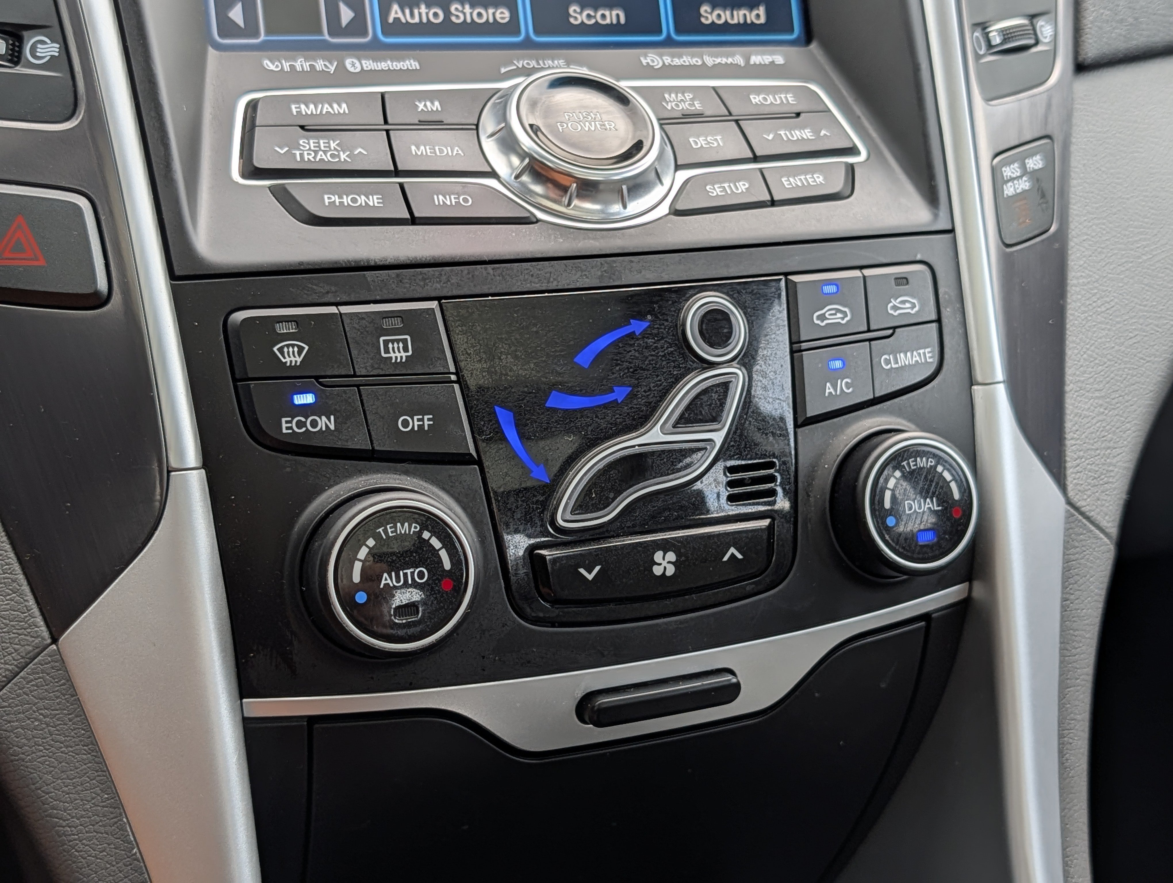 Used 2015 Hyundai Sonata Limited w/ Option Group 02 FWD image 30