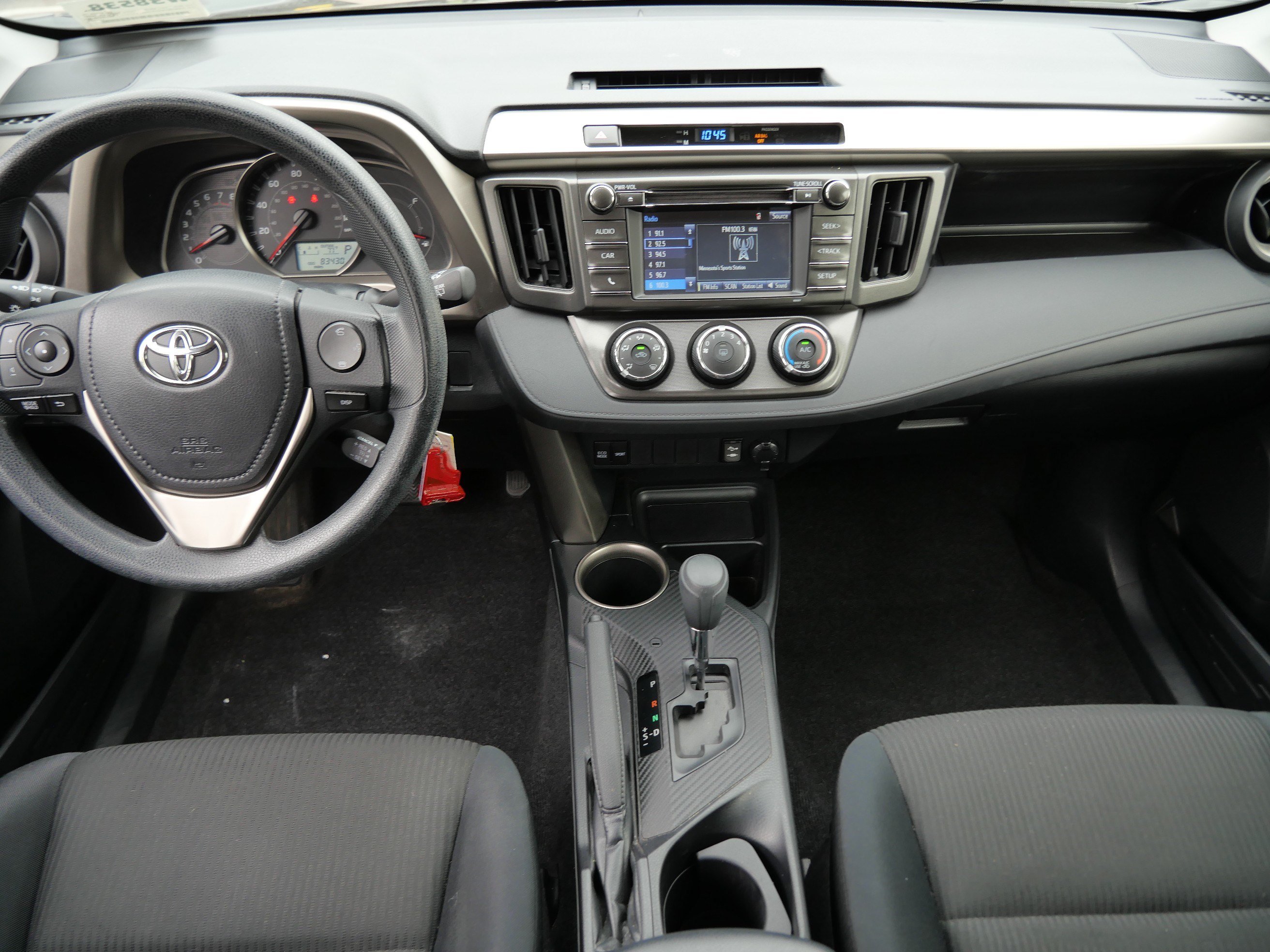 Used 2015 Toyota RAV4 LE AWD/4WD image 10