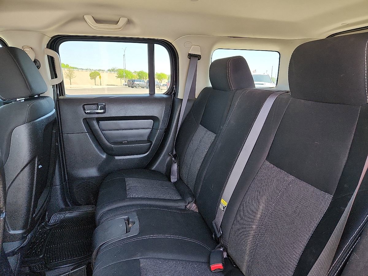 Used 2006 HUMMER H3 AWD/4WD image 5