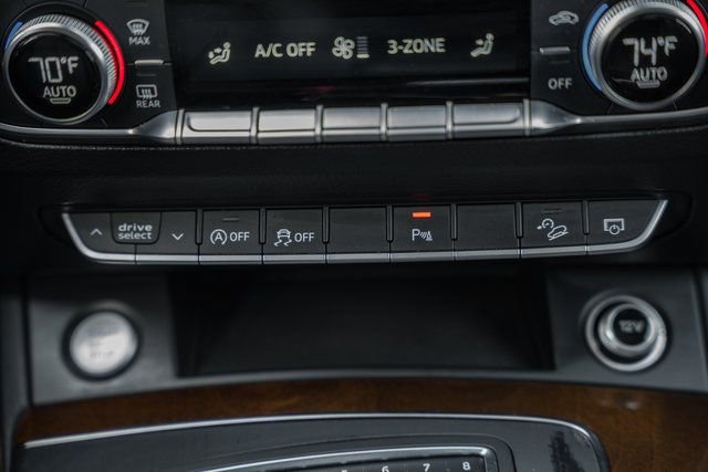 Used 2018 Audi Q5 2.0T Premium Plus image 24