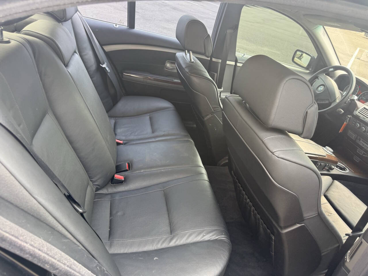 Used 2008 BMW 750i w/ Sport Pkg RWD image 20
