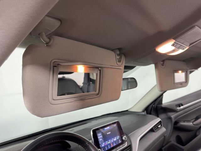 Used 2025 Nissan Altima 2.5 SR image 35