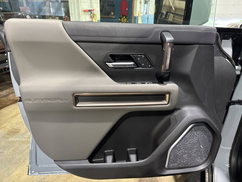 New 2025 GMC Hummer EV 2X AWD/4WD image 20