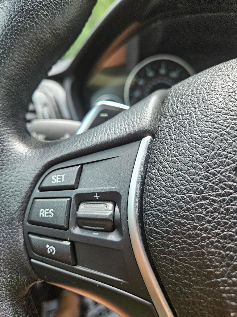 Used 2016 BMW 428i xDrive Convertible image 34