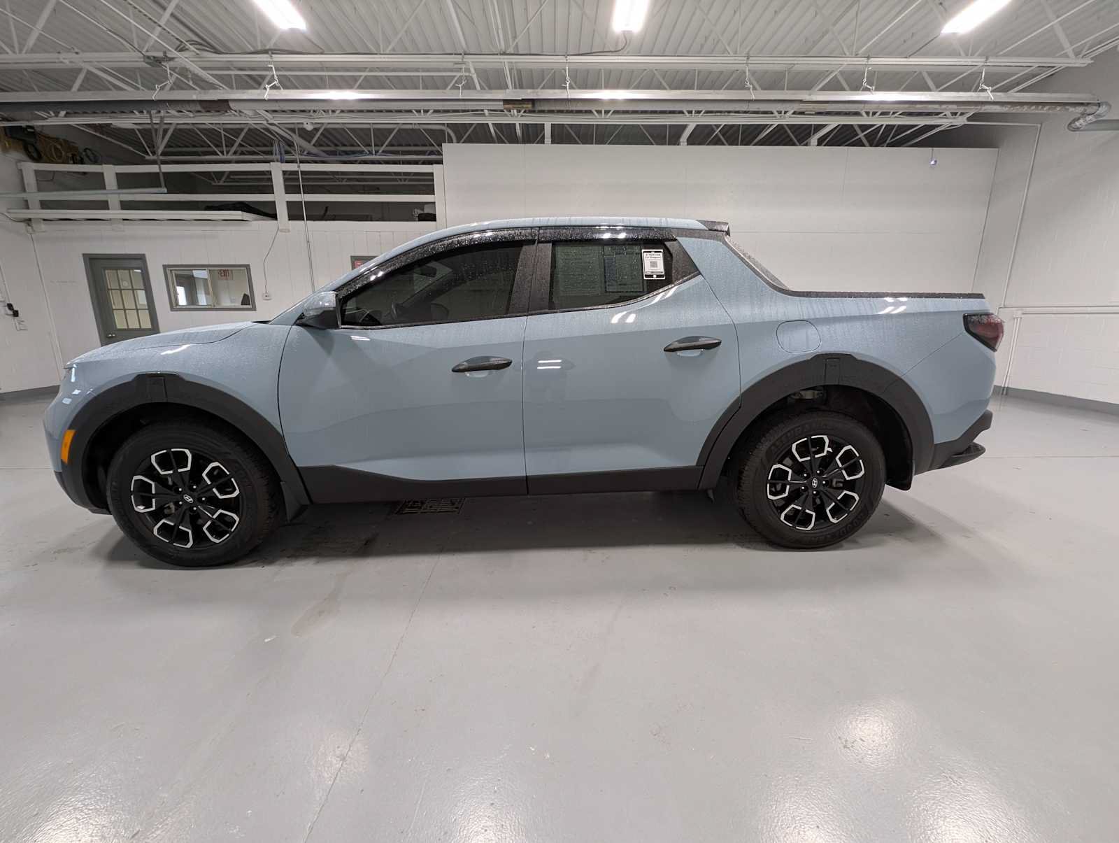 Used 2024 Hyundai Santa Cruz SEL AWD/4WD image 11