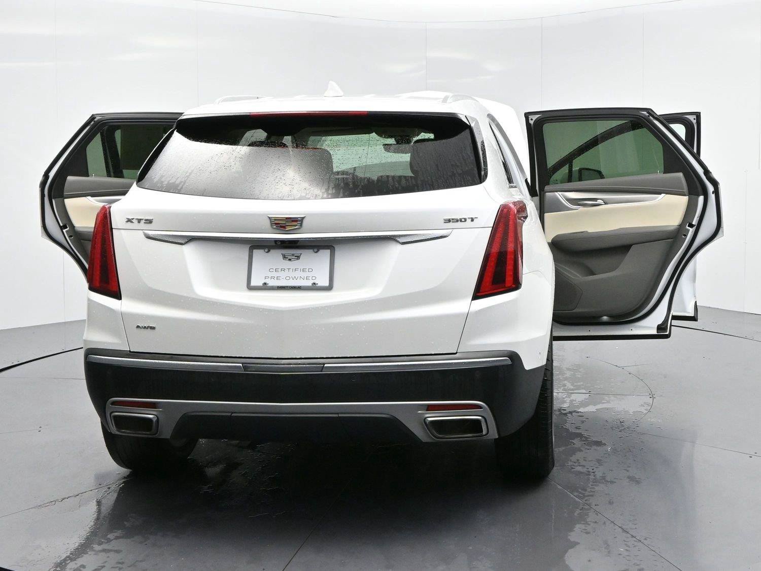 Certified 2024 Cadillac XT5 Premium Luxury w/ Technology Package AWD/4WD image 42