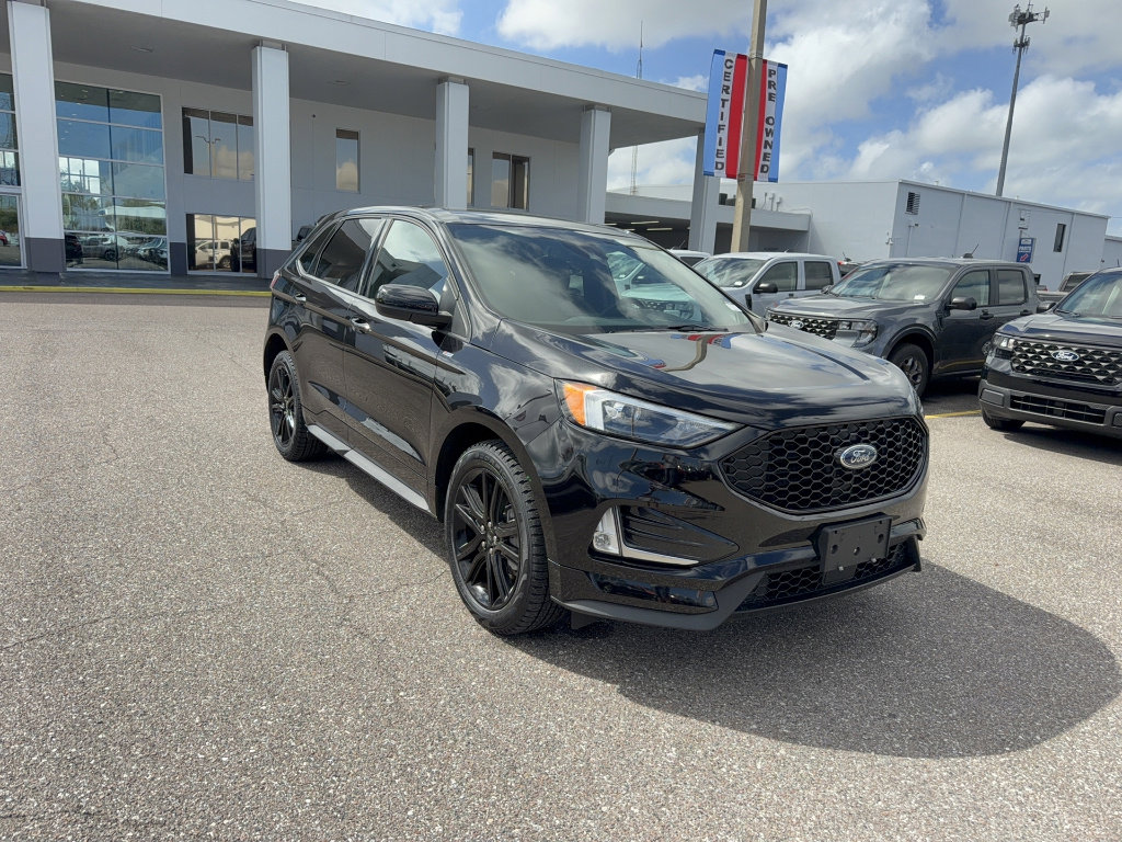 Certified 2024 Ford Edge ST-Line image 4