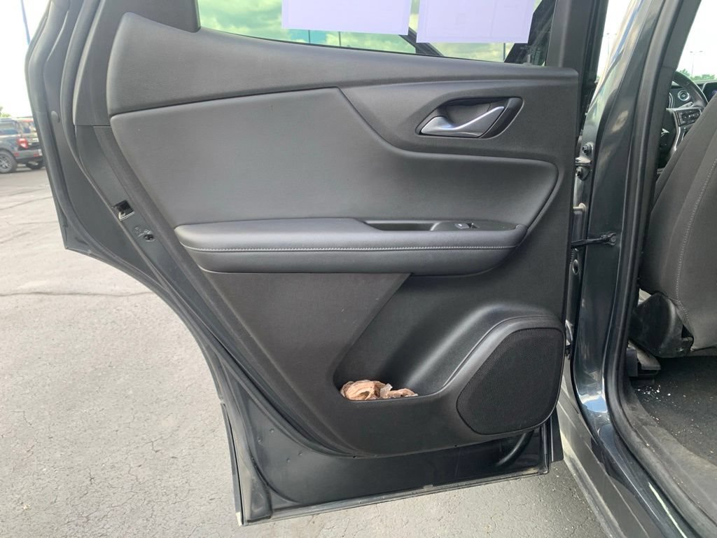 Used 2019 Chevrolet Blazer LT FWD image 36