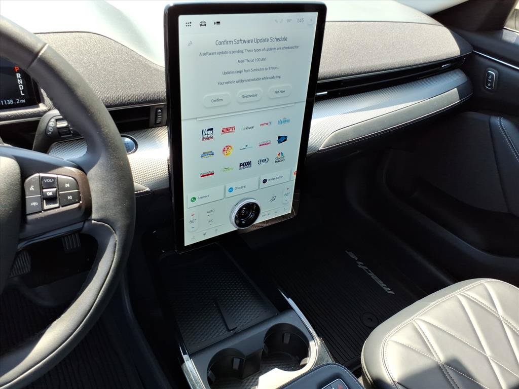 New 2023 Ford Mustang Mach-E Premium AWD/4WD image 38