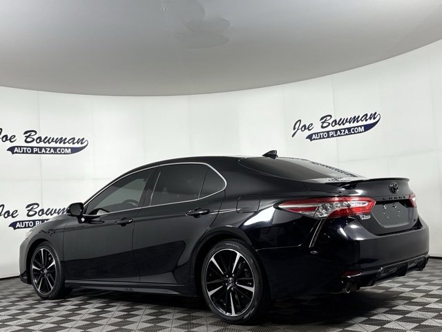 Used 2019 Toyota Camry XSE image 10