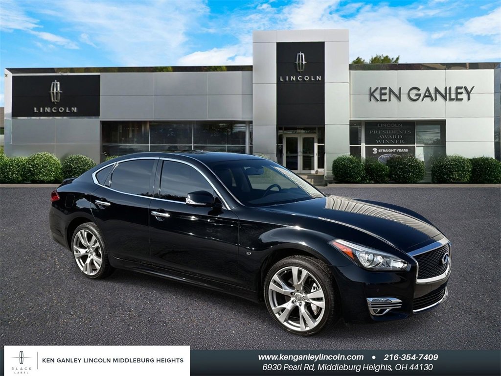Used 2015 INFINITI Q70 3.7