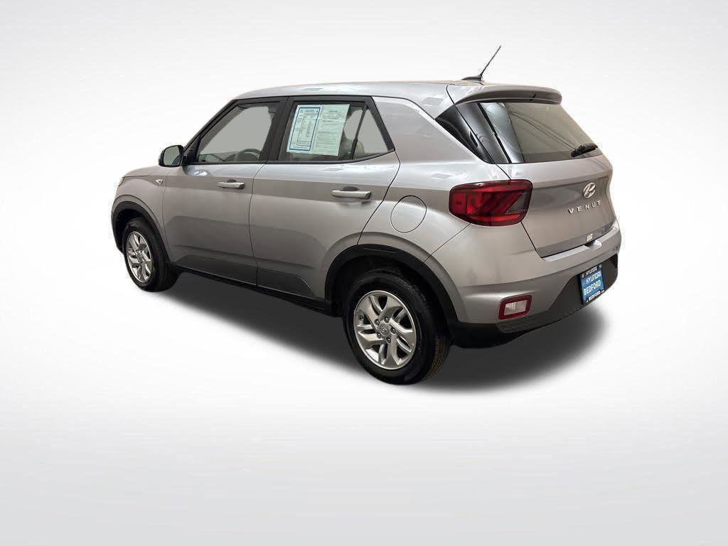New 2026 Hyundai Venue SE FWD image 7