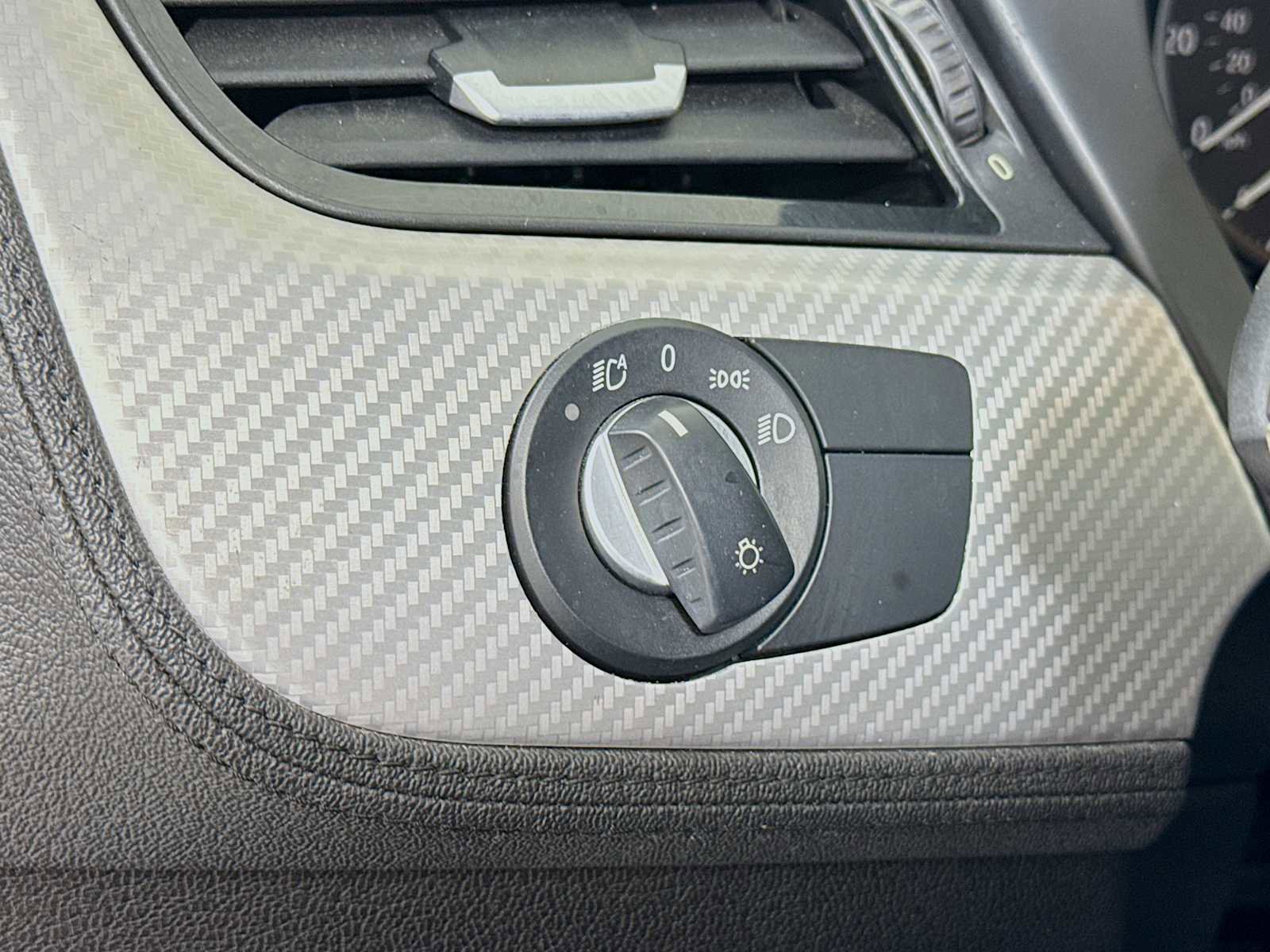 Used 2014 BMW Z4 sDrive28i image 13