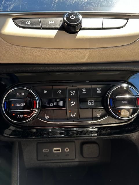 Used 2022 Buick Encore GX Select FWD image 34