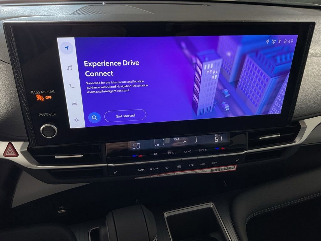 New 2026 Toyota Sienna XLE image 3