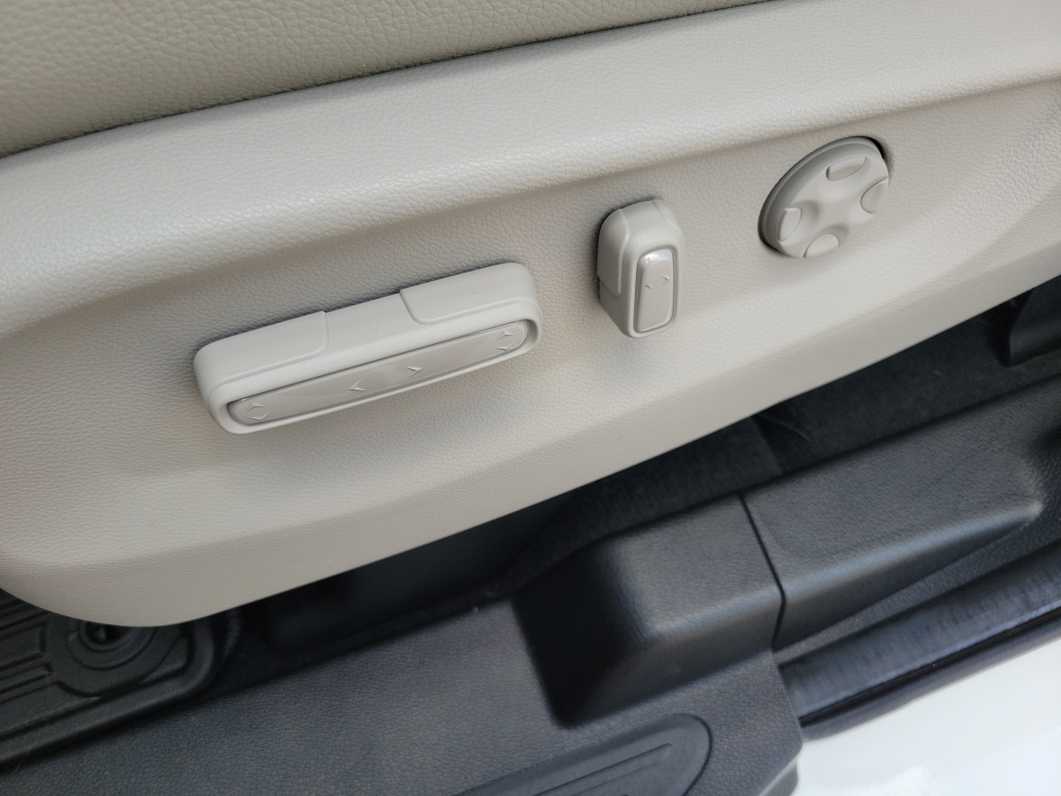 Certified 2025 Honda Odyssey EX-L image 24