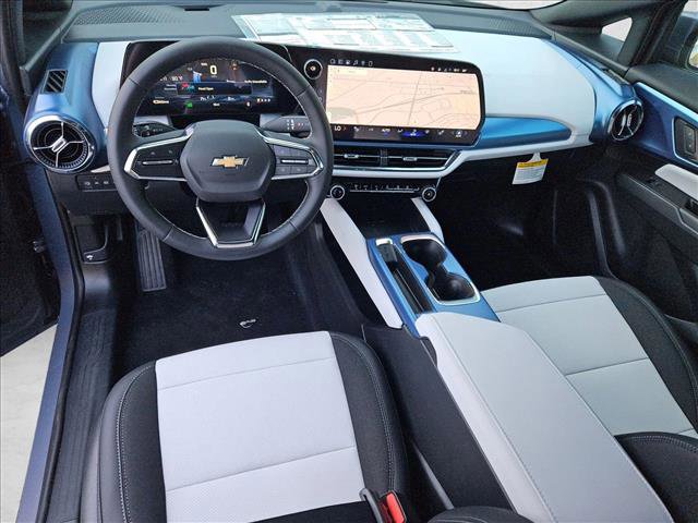 New 2026 Chevrolet Equinox EV LT image 15