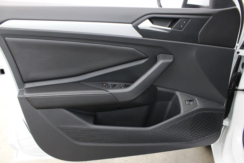 Used 2026 Volkswagen Jetta S FWD image 15