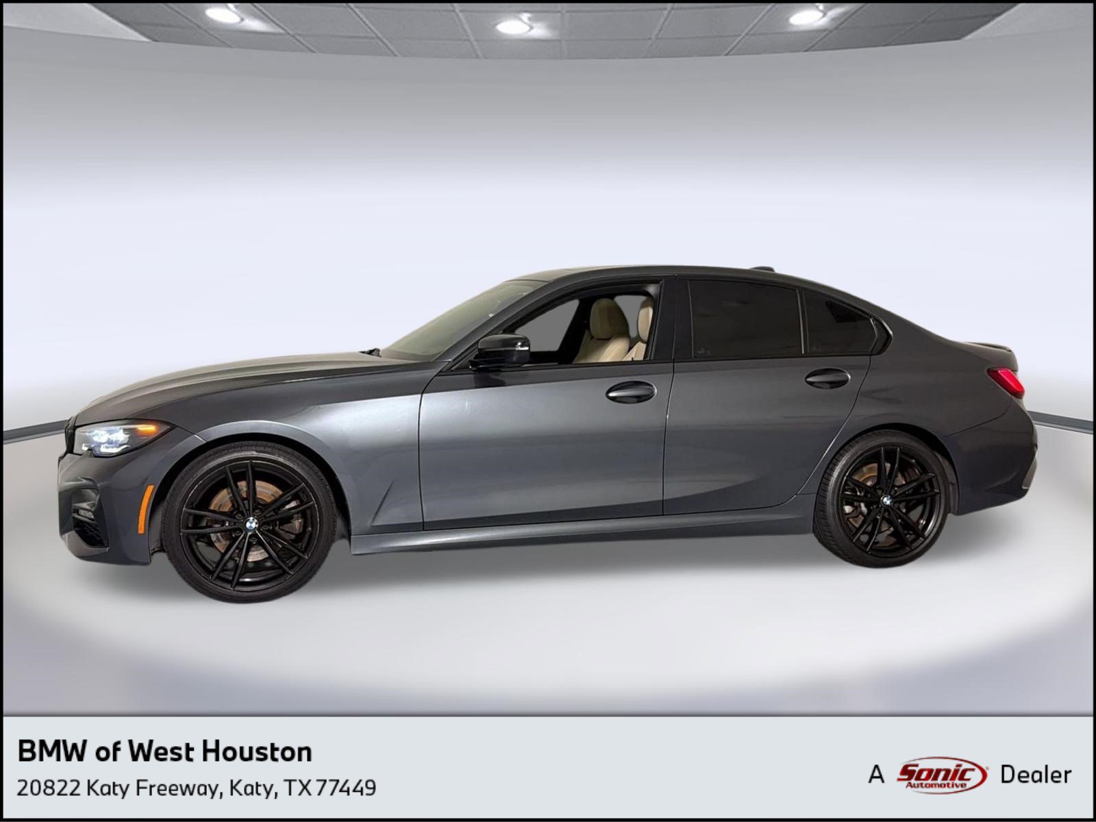 Used 2022 BMW 330i xDrive Sedan w/ M Sport Package AWD/4WD image 1