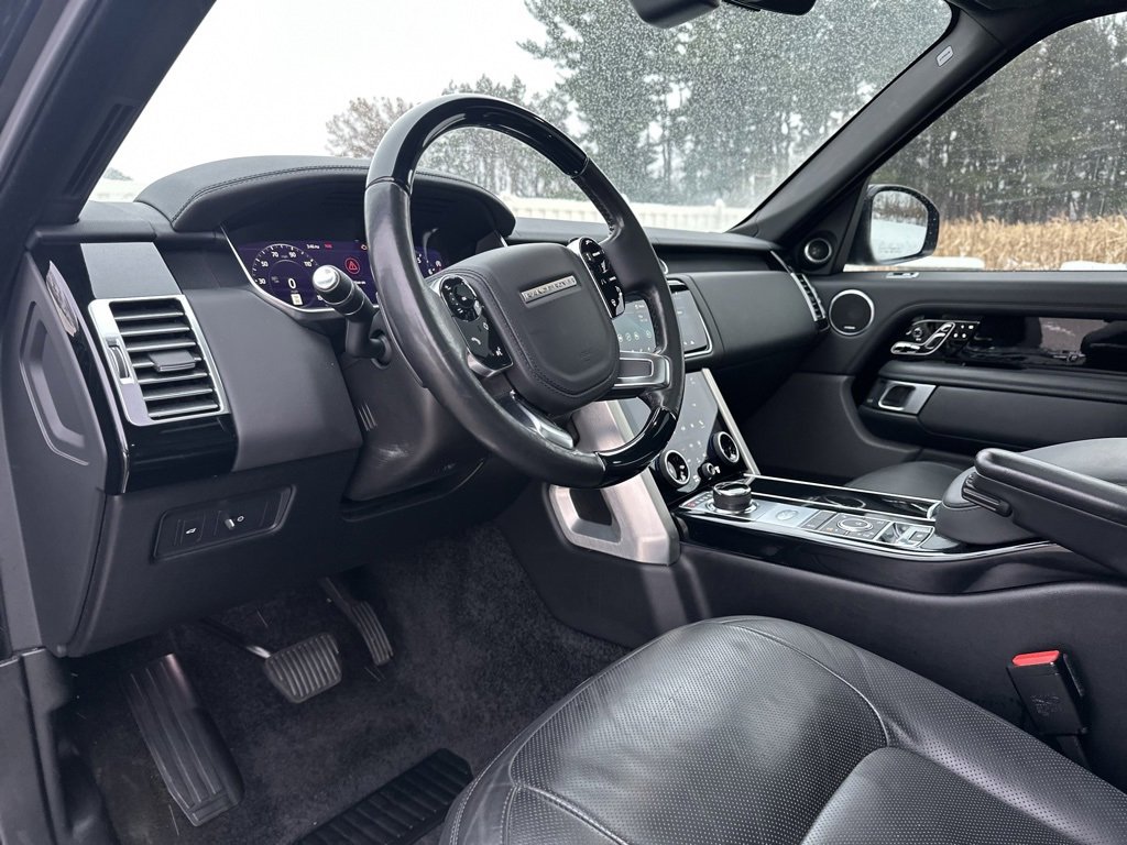 Used 2019 Land Rover Range Rover HSE image 16