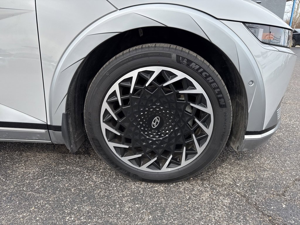 Used 2023 Hyundai Ioniq 5 Limited image 27