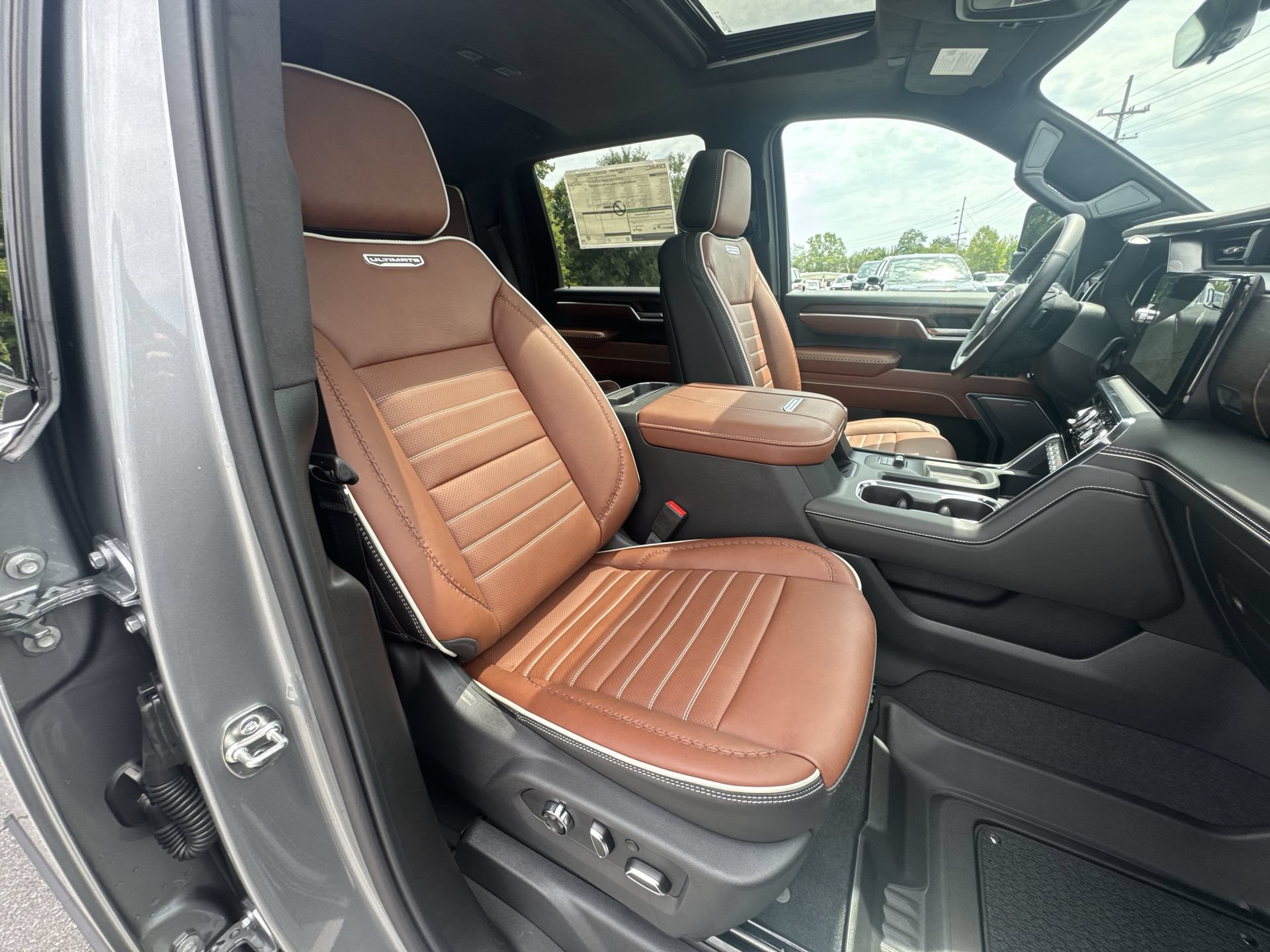 New 2026 GMC Sierra 2500 Denali Ultimate AWD/4WD image 26