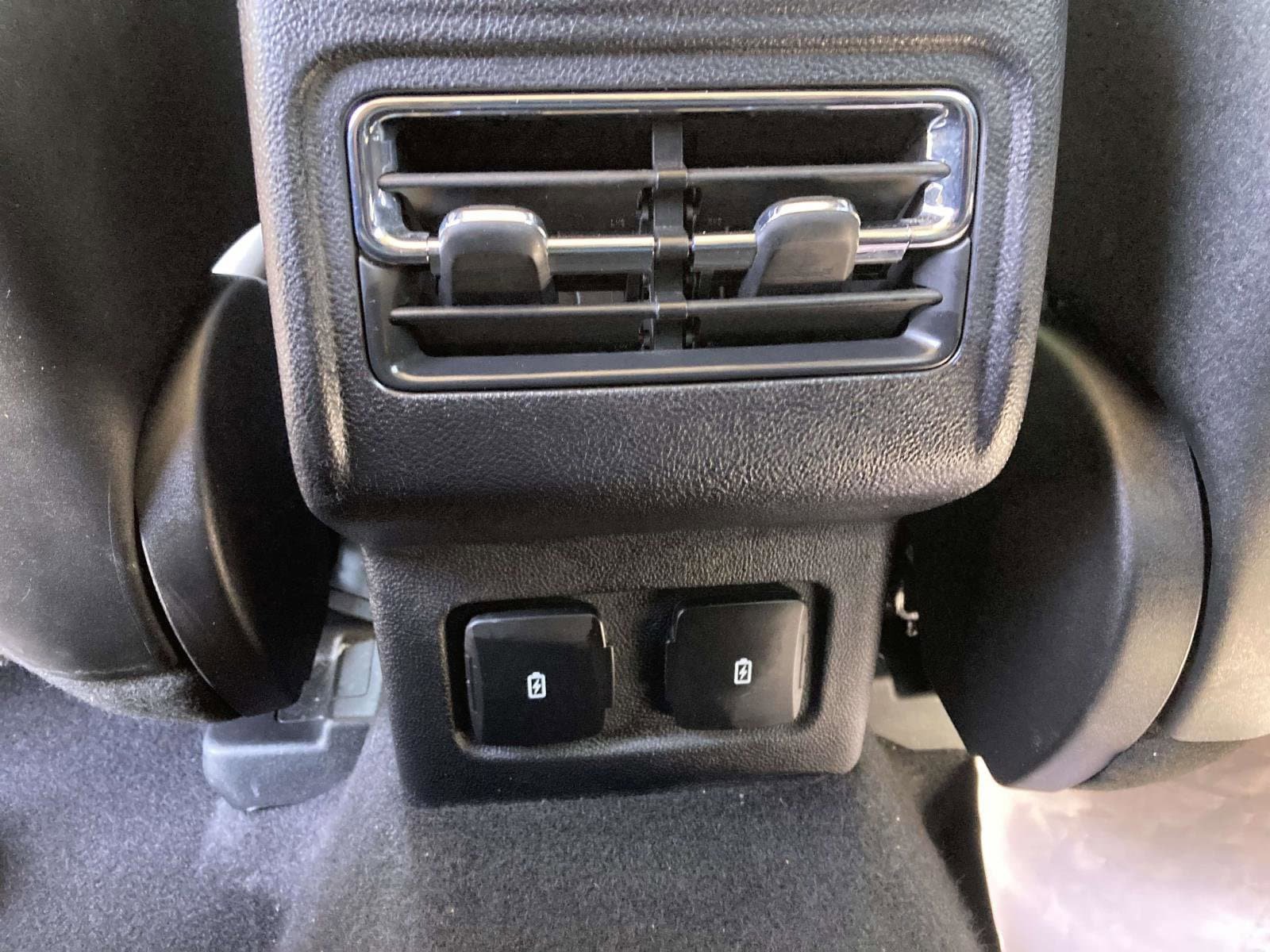 Certified 2023 Lincoln Corsair FWD w/ Equipment Group 101A image 19