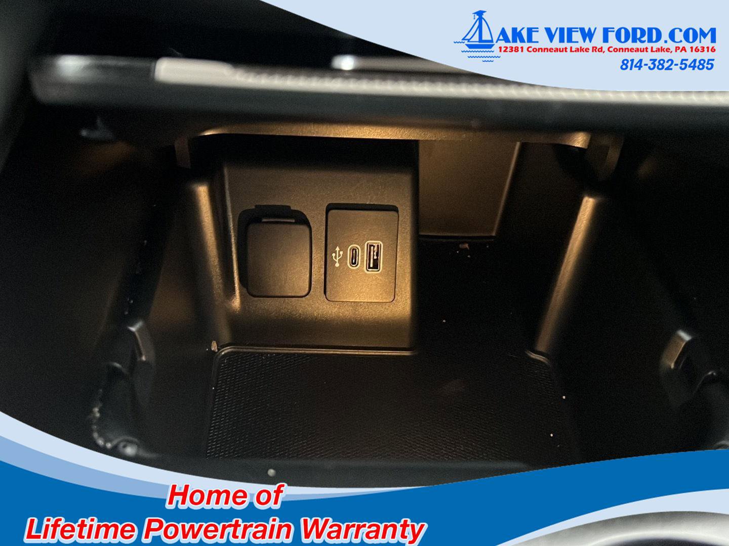 Used 2025 Ford Explorer Active image 30