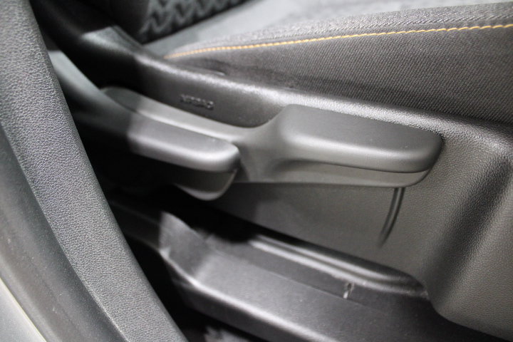 Used 2024 Chevrolet Equinox LT FWD image 26
