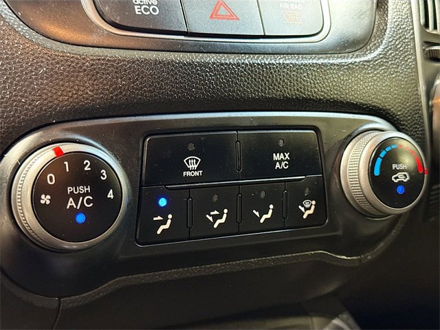 Used 2015 Hyundai Tucson GLS image 16