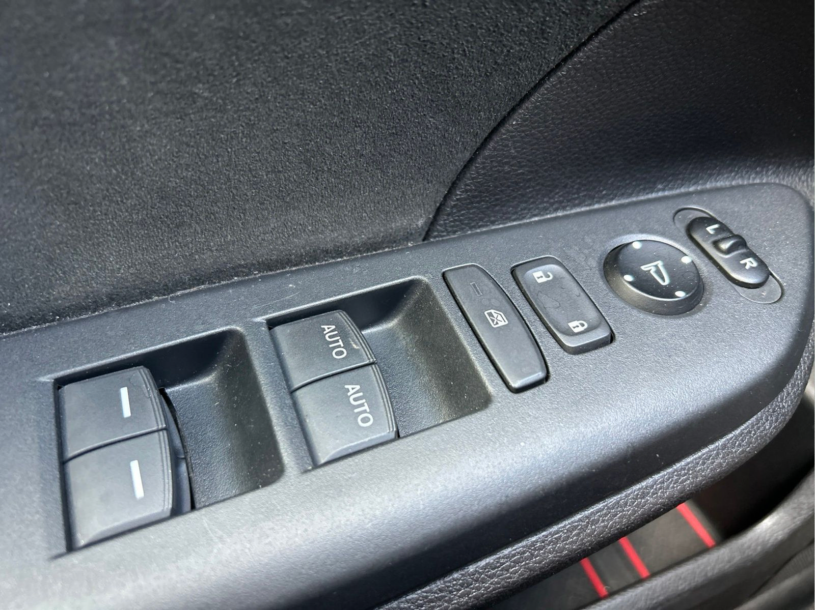 Used 2017 Honda Civic Type R image 25