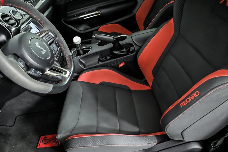 Used 2019 Ford Mustang Shelby GT350R w/ GT350R Equipment Group 920A RWD image 16