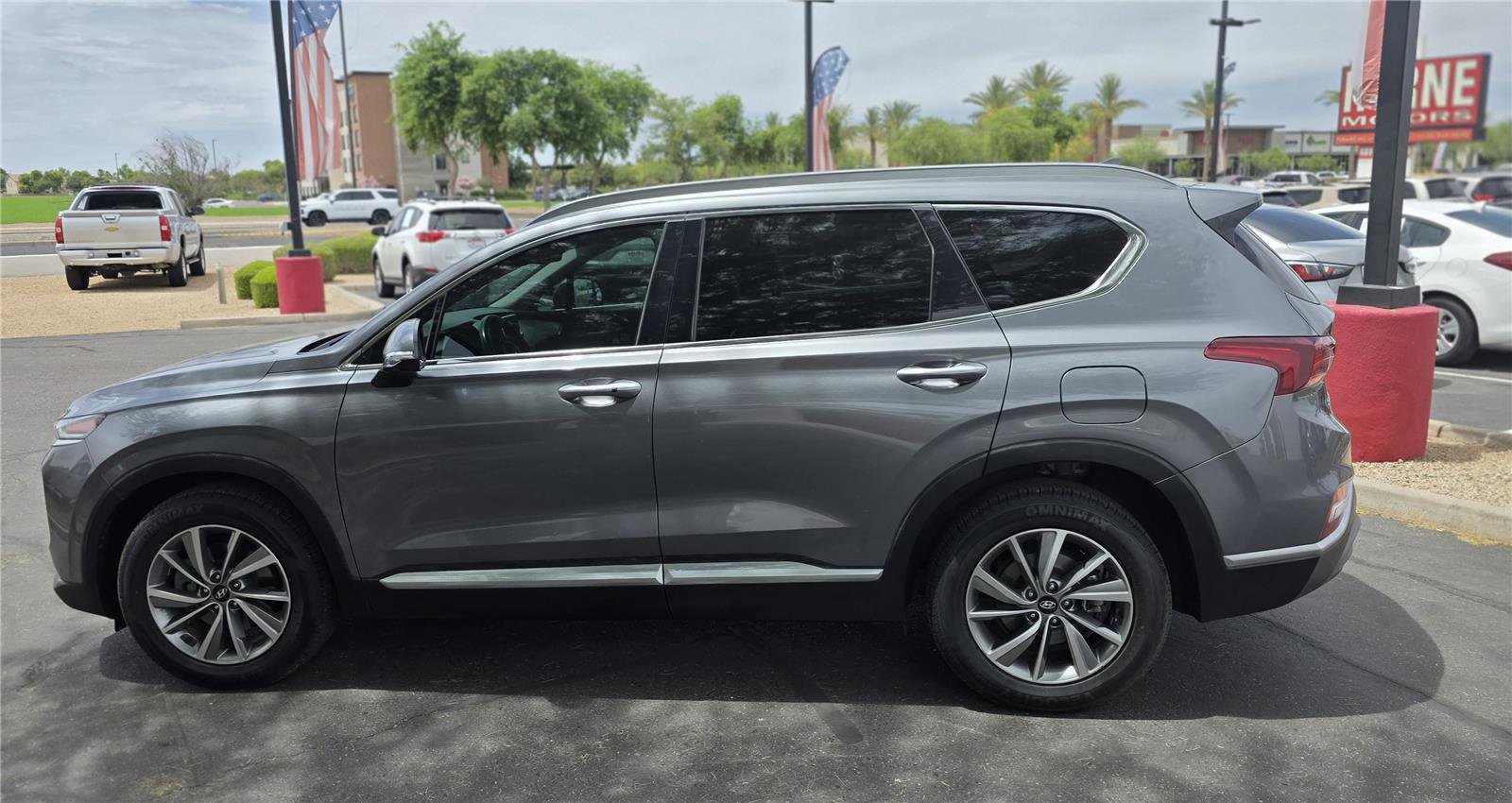 Used 2019 Hyundai Santa Fe Limited FWD image 8