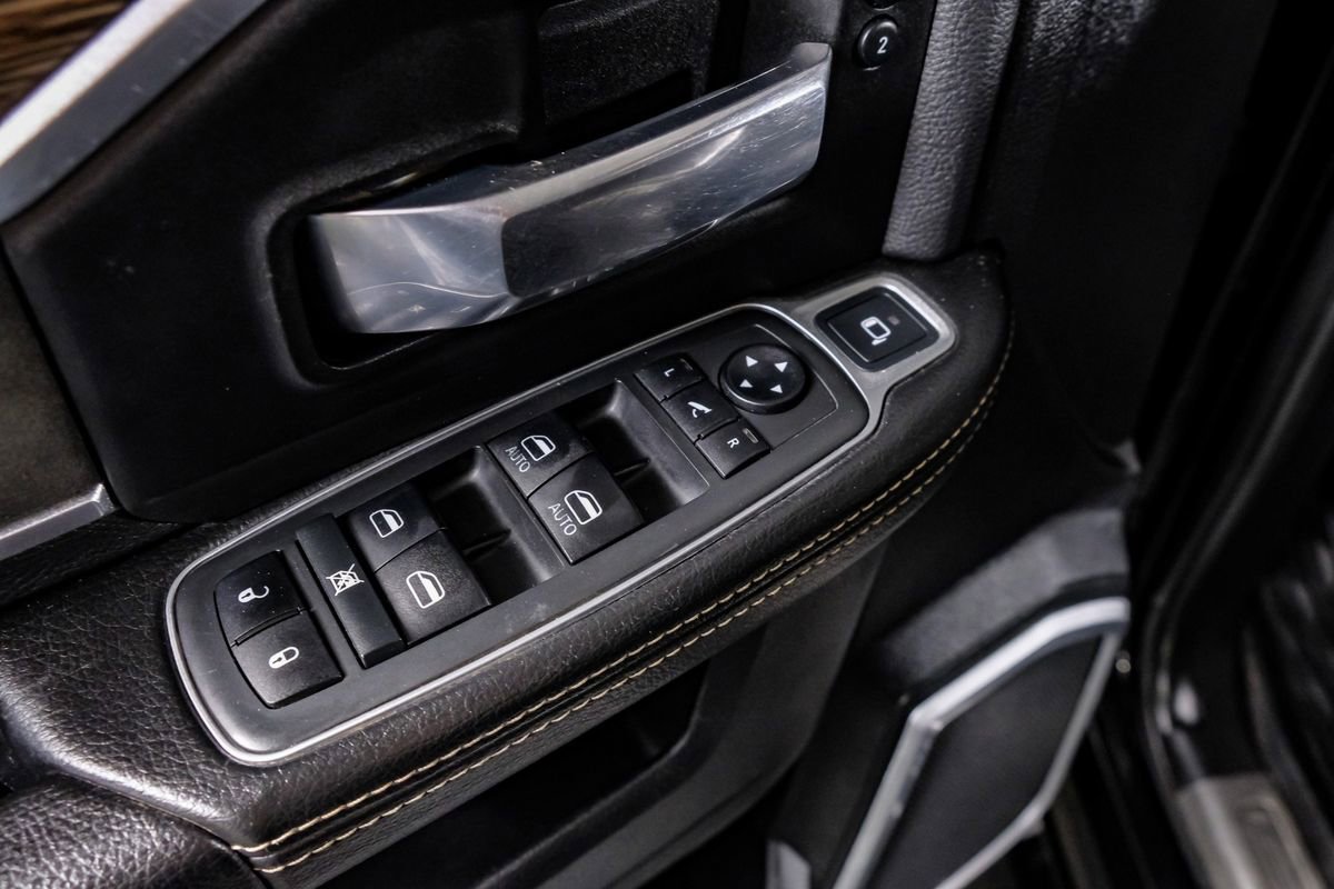 Used 2021 RAM 3500 Laramie image 34