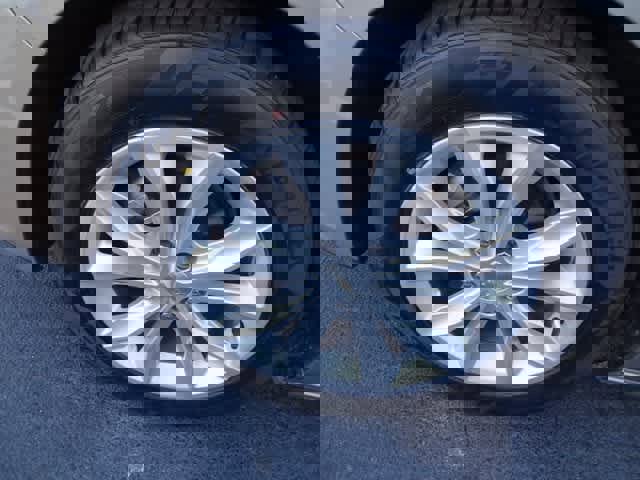 Used 2022 Chevrolet Malibu LT image 13