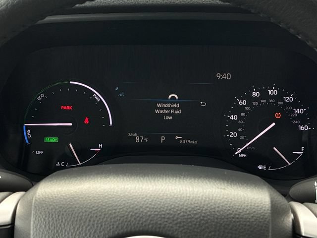 Used 2025 Toyota Sienna XLE FWD image 26